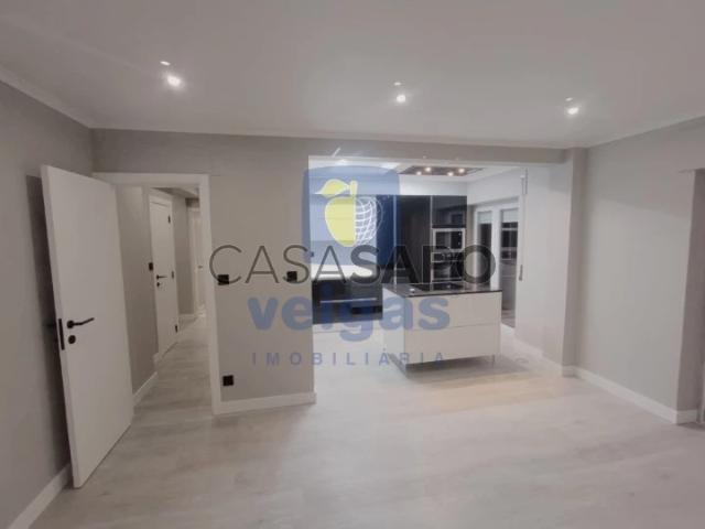 Apartamento alugar em Caldas Da Rainha, Leiria