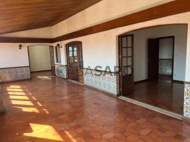 Apartamento alugar em Bairro do Rosário, Cascais