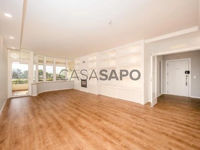 Apartamento alugar em Bairro do Rosário, Cascais