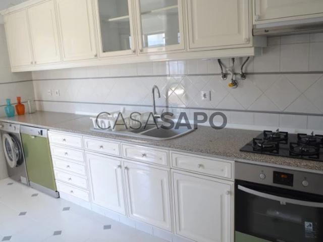 Apartamento alugar em Bairro J. Pimenta, Cascais