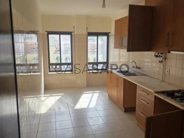 Apartamento alugar em Marinheiros, Leiria
