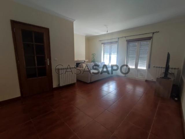 Apartamento alugar em Urbanização Nova Leiria, Leiria