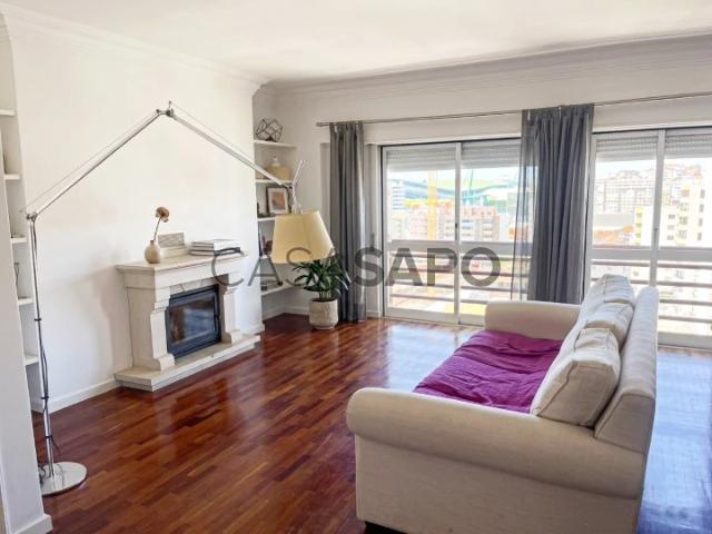 Apartamento alugar em Quinta do Lambert, Lisboa