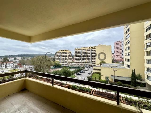 Apartamento alugar em Lisboa