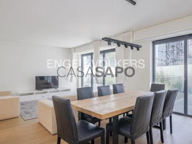 Apartamento alugar em Santo António, Lisboa