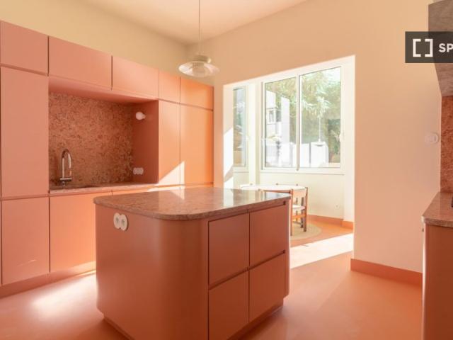 Apartamento alugar em Avenidas Novas, Lisboa