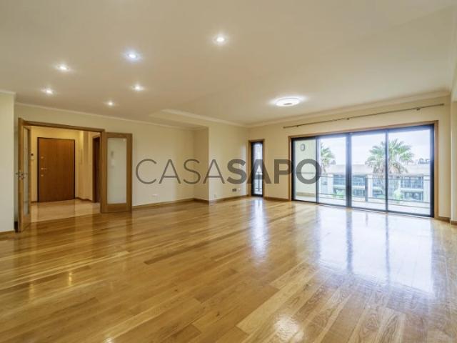Apartamento alugar em São Francisco Xavier, Lisboa