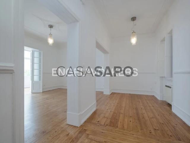 Apartamento alugar em Santo António, Lisboa
