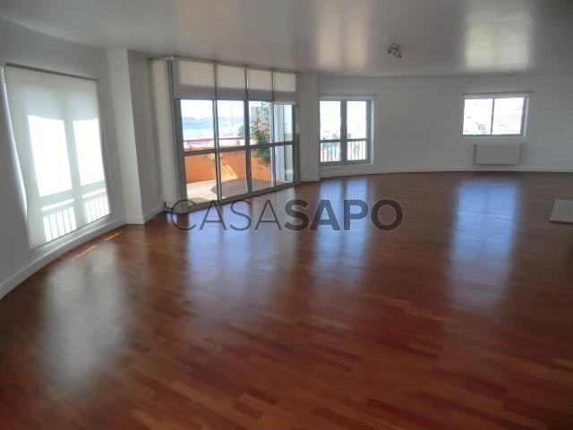 Apartamento alugar em Estrela, Lisboa
