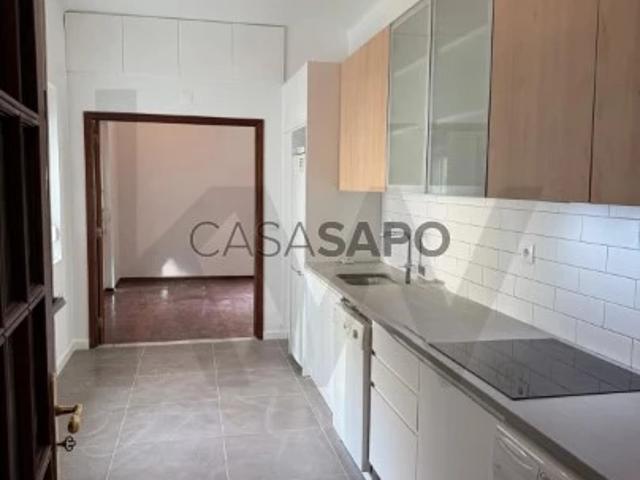 Apartamento alugar em Campo de Ourique, Lisboa