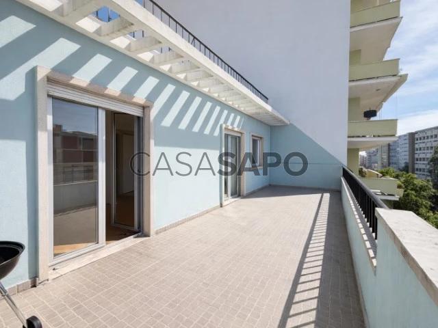 Apartamento alugar em Bairro de São Miguel, Lisboa