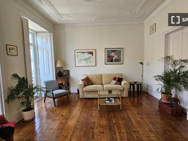 Apartamento alugar em Santo António, Lisboa