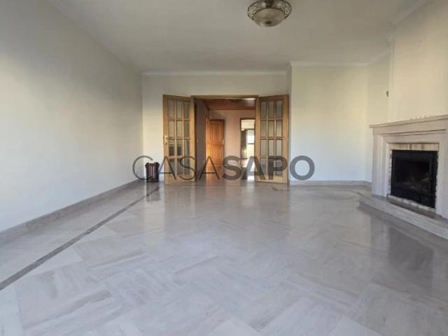 Apartamento alugar em Benfica, Lisboa