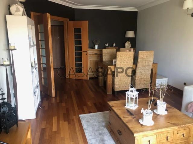 Apartamento alugar em Santiago Dos Velhos, Lisboa