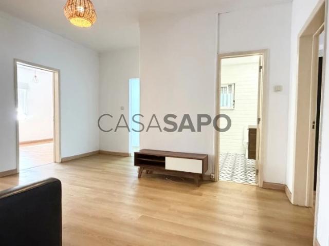 Apartamento alugar em Pirescoxe, Santiago Dos Velhos
