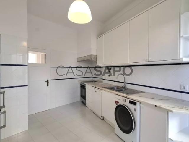 Apartamento alugar em Jogo da Bola, Mafra
