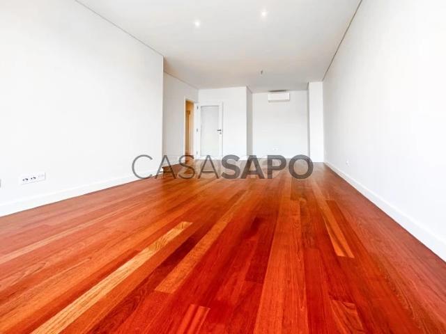 Apartamento alugar em Matosinhos, Carcavelos