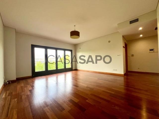 Apartamento alugar em Colinas do Cruzeiro, Odivelas