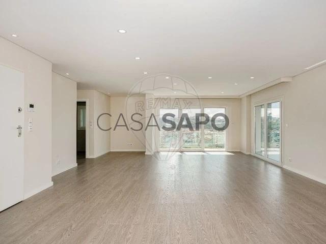 Apartamento alugar em Casal da Caiada, Odivelas