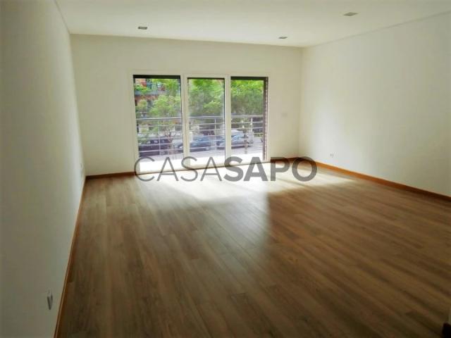 Apartamento alugar em Colinas do Cruzeiro, Odivelas