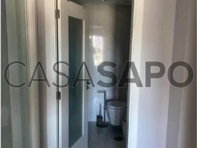 Apartamento alugar em Jardim da Amoreira, Odivelas