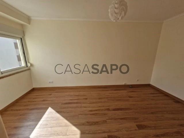 Apartamento alugar em Casal do Chapim, Odivelas