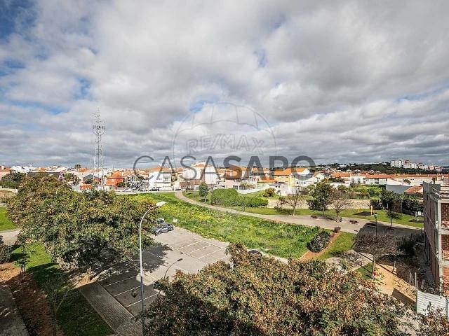 Apartamento alugar em Moinho das Rolas, Oeiras