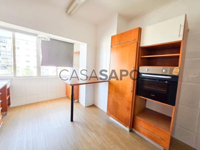 Apartamento alugar em Bairro do Aqueduto, Oeiras