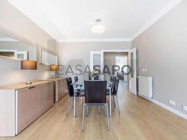 Apartamento alugar em Bairro dos Navegadores, Oeiras