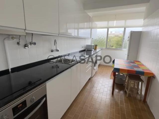Apartamento alugar em Oeiras, Lisboa