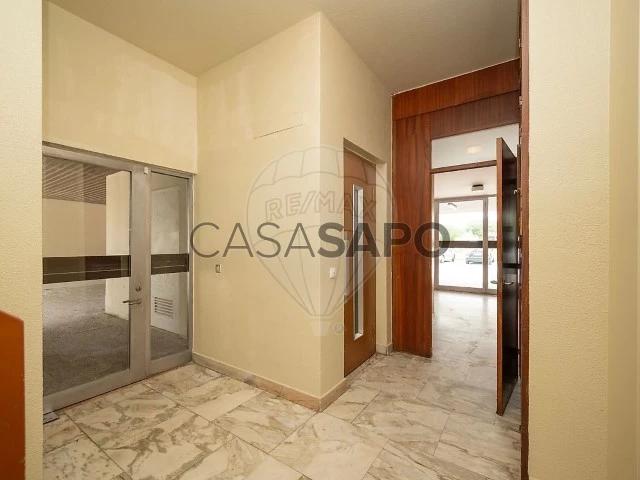 Apartamento alugar em São Julião da Barra, Oeiras