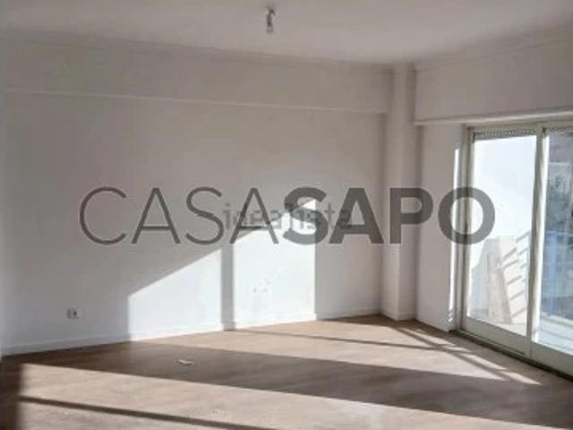 Apartamento alugar em Medrosa, Oeiras