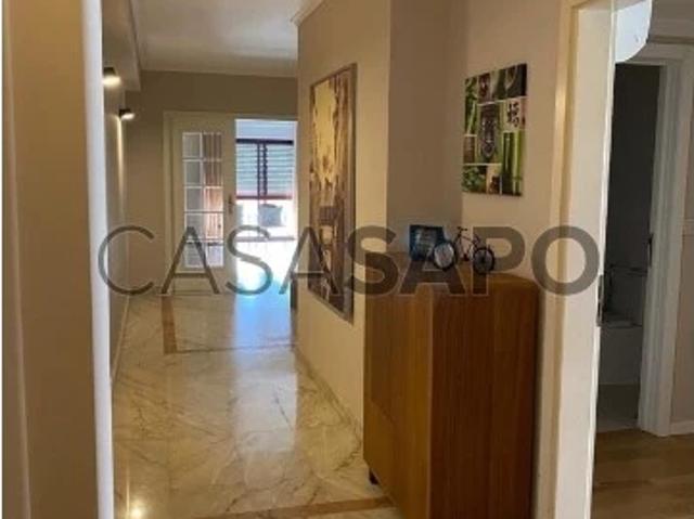 Apartamento alugar em Alto de Santa Catarina, Oeiras