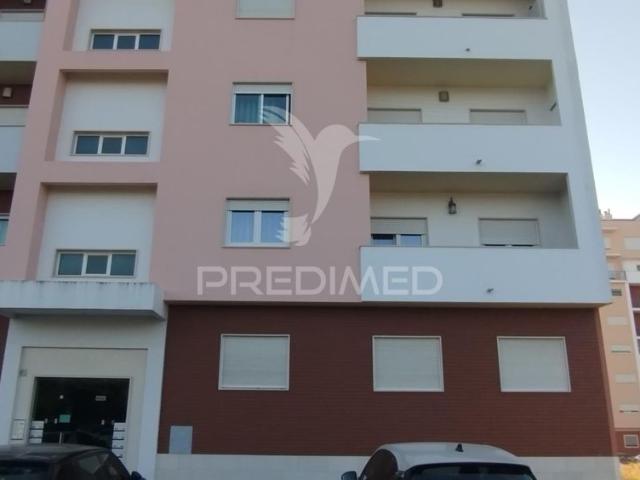 Apartamento alugar em Bairro Ferroviário, Barreiro