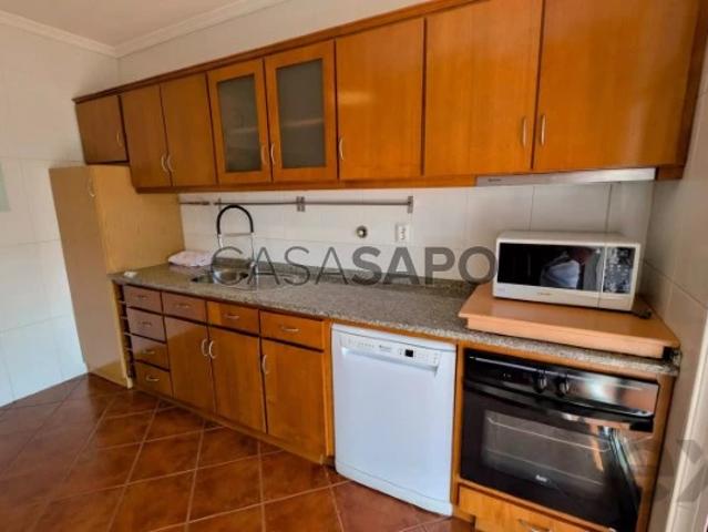Apartamento alugar em Paredes