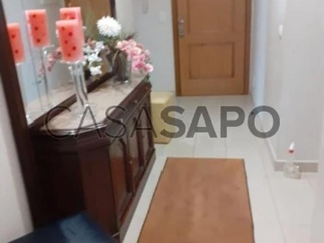 Apartamento alugar em Ponta Delgada (São José), Ponta Delgada