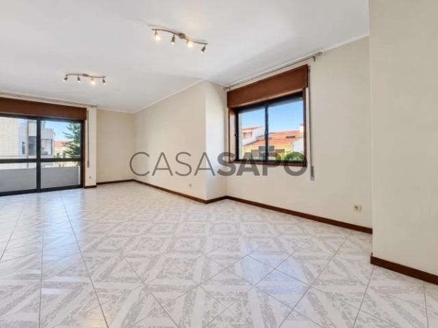 Apartamento alugar em Póvoa de Varzim
