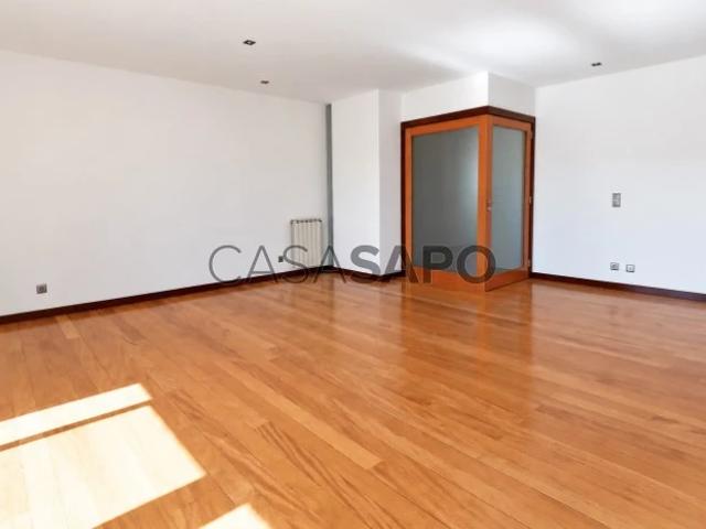 Apartamento alugar em Póvoa de Varzim