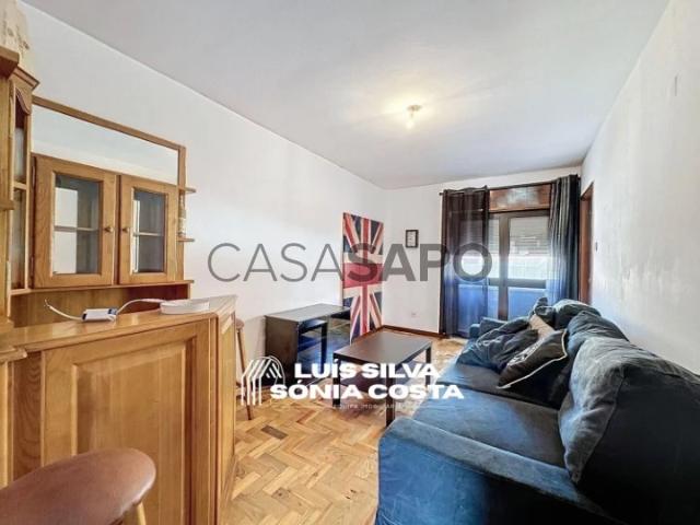 Apartamento alugar em Regueirinho, Santa Maria Da Feira