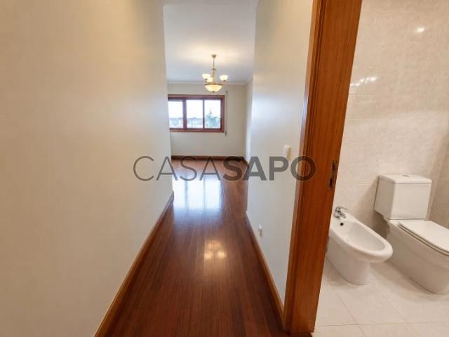 Apartamento alugar em Santa Maria Da Feira, Aveiro