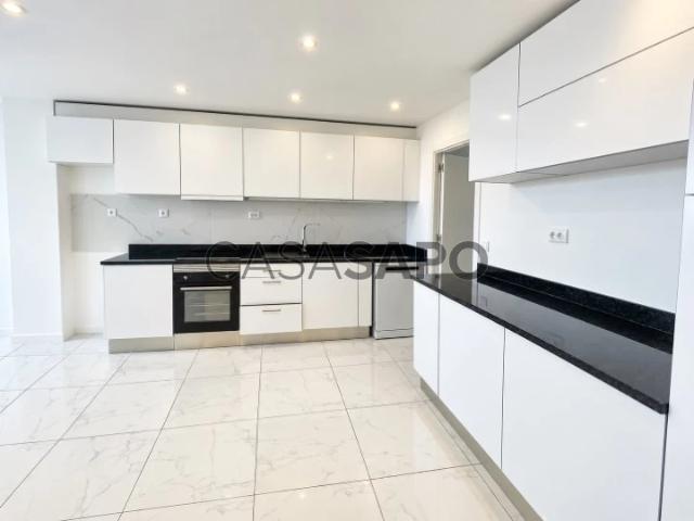 Apartamento alugar em Santo Tirso, Couto (Santa Cristina e São Miguel) e Burgães, Santo Tirso