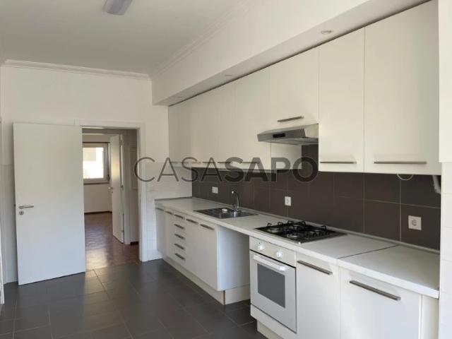 Apartamento alugar em Sarge, Torres Vedras
