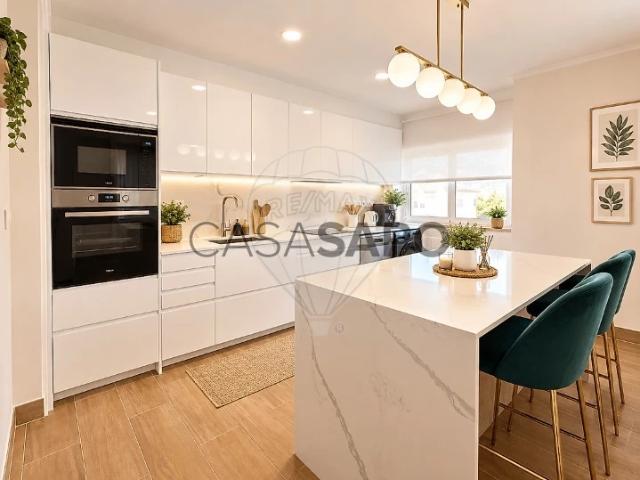 Apartamento alugar em Alto de Arcena, Alverca do Ribatejo e Sobralinho