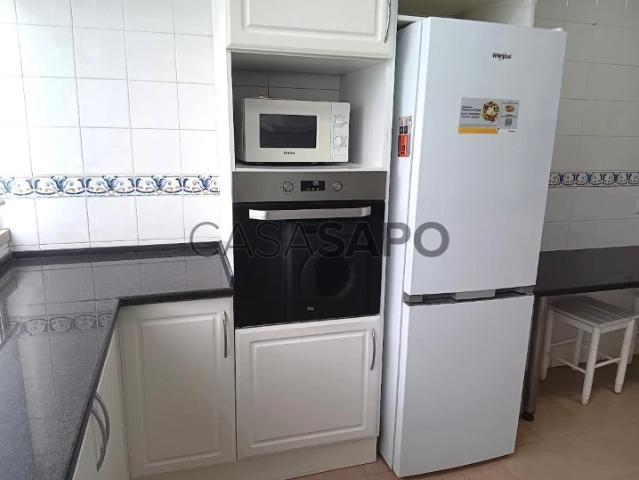 Apartamento alugar em Encosta do Sol, Amadora