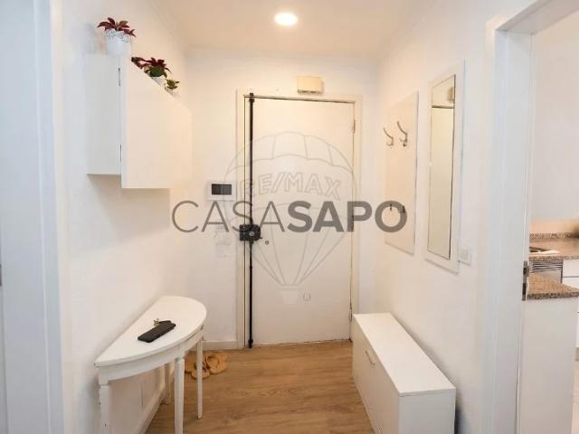 Apartamento alugar em Encosta do Sol, Amadora