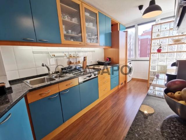 Apartamento alugar em Encosta do Sol, Amadora
