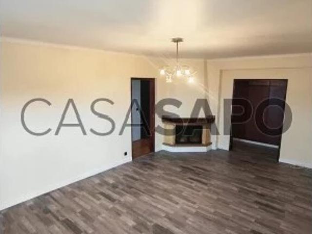 Apartamento alugar em Batalha, Leiria