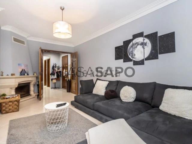 Apartamento alugar em Bairro Ferroviário, Barreiro