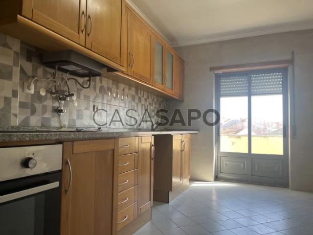Apartamento alugar em Bombarral, Leiria