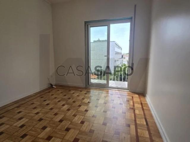 Apartamento alugar em Porto, Aldoar